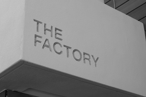 20111115mojo-THE FACTORY