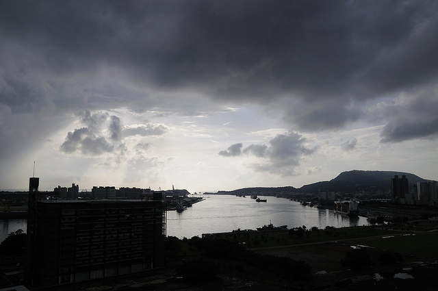 高雄港的落日